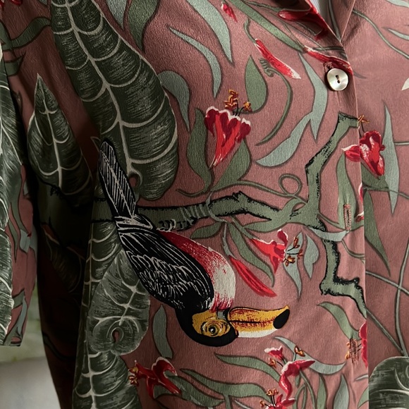 Carole Little vintage 90s silk safari toucan leaf print top small - Picture 11 of 16
